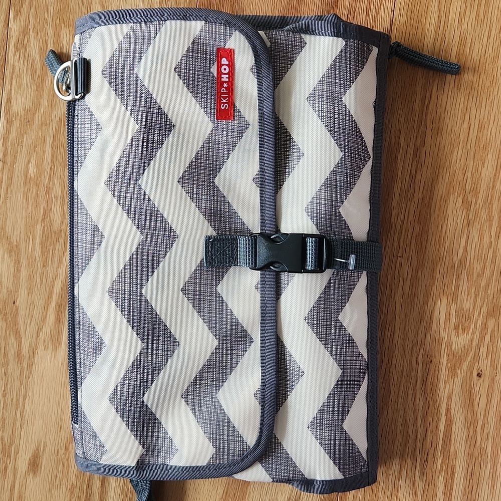 Skip Hop Portable Changing Pad